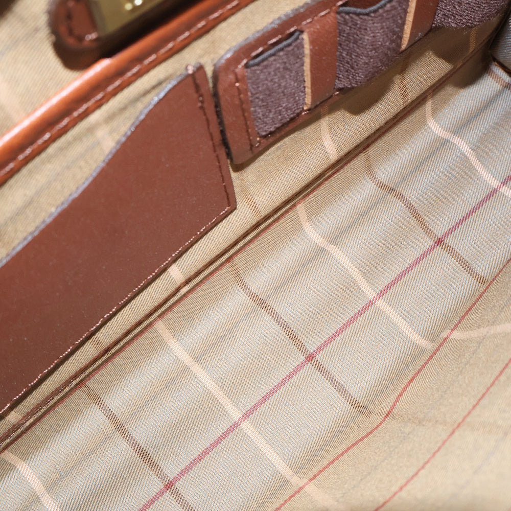 BURBERRY(バーバリー) ホース ロゴ レザー クラッチバッグ 1053 ブラウン