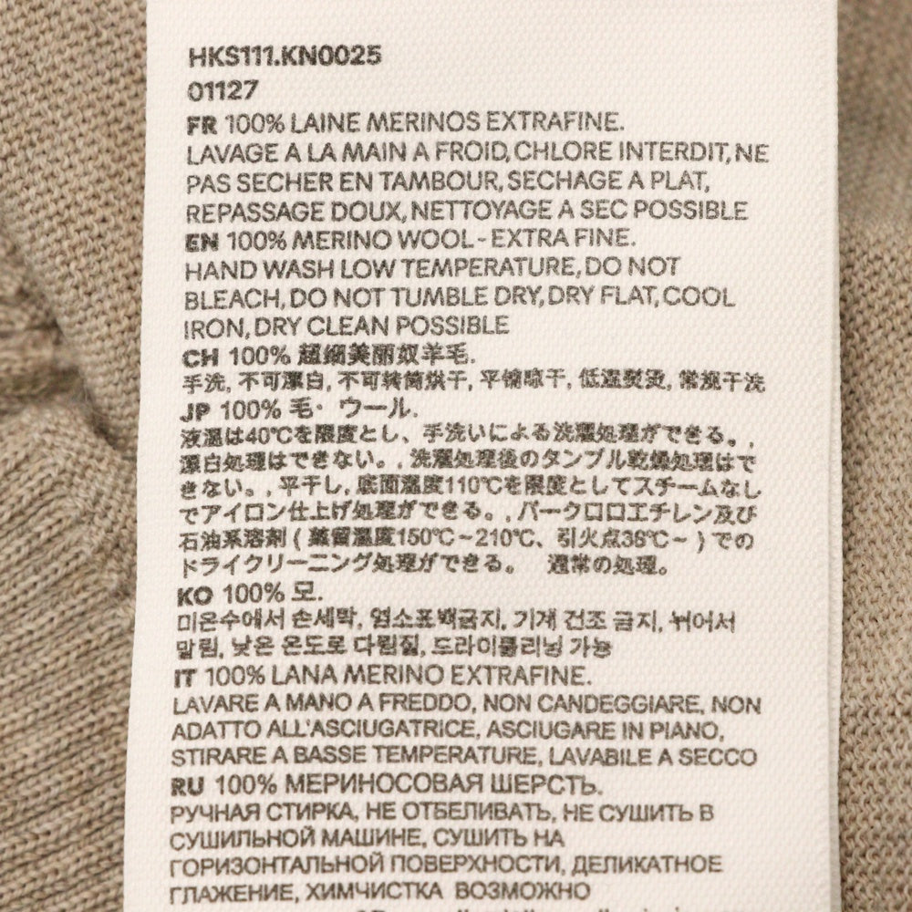AMI Alexandre Mattiussi(アミアレクサンドルマテュッシ) ハートロゴ ワッペン ウール クルーネック 長袖 ニット セーター ベージュ HKS111.KN0025