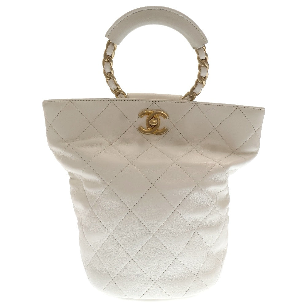 CHANEL(シャネル) マトラッセ レザー 2WAYトート ミニリュック ホワイト レディース