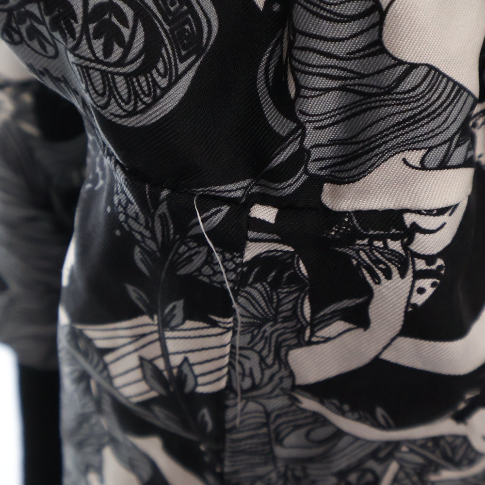 SAINT LAURENT PARIS(サンローランパリ) PRINTED SILK BOMBER JACKET 総柄 プリンテッド シルク ボンバージャケット ブラック/ホワイト 505991 Y356S