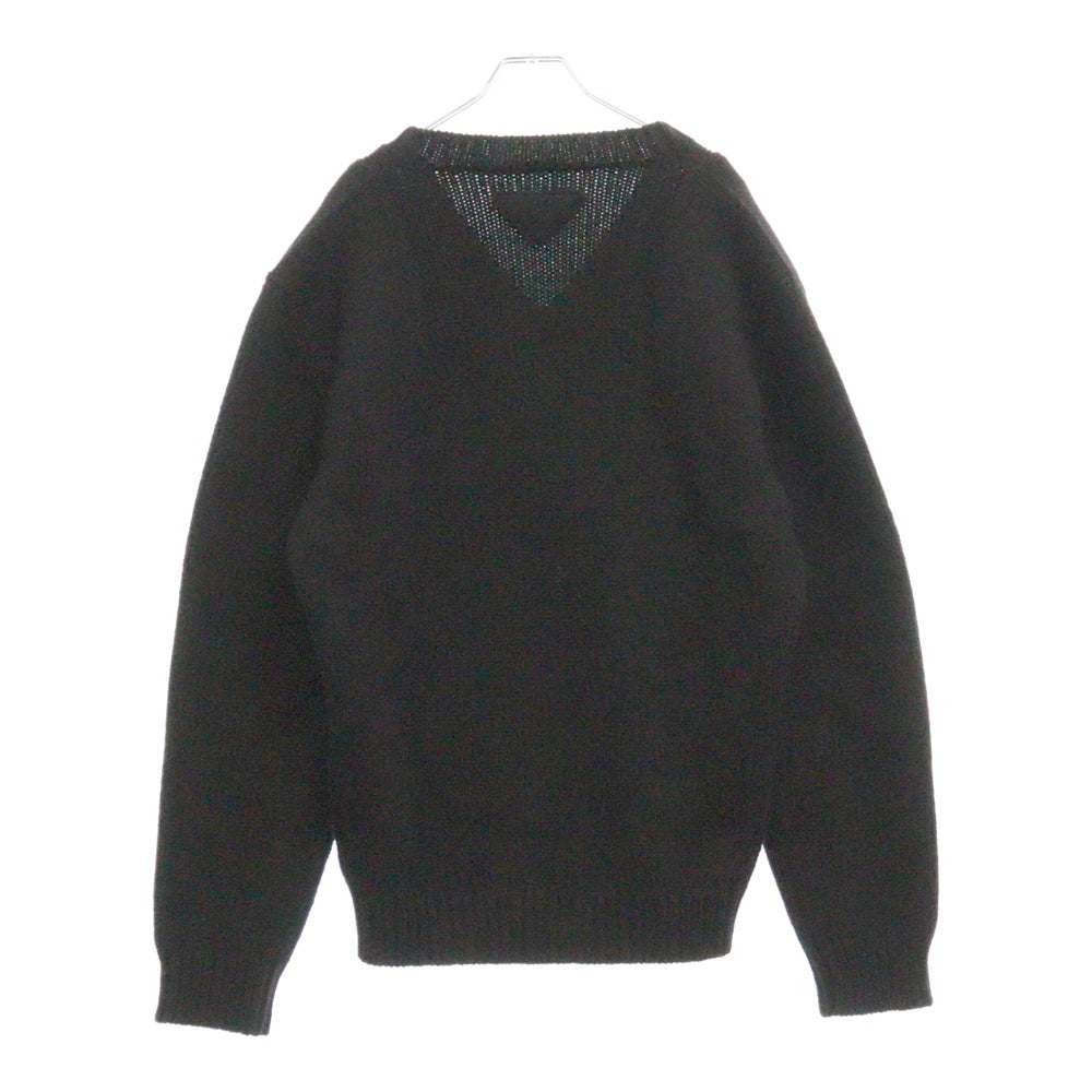 PRADA(プラダ) 22AW バックトライアングルロゴ Vネックウールニットセーター ブラック UMB419 S222 11I0