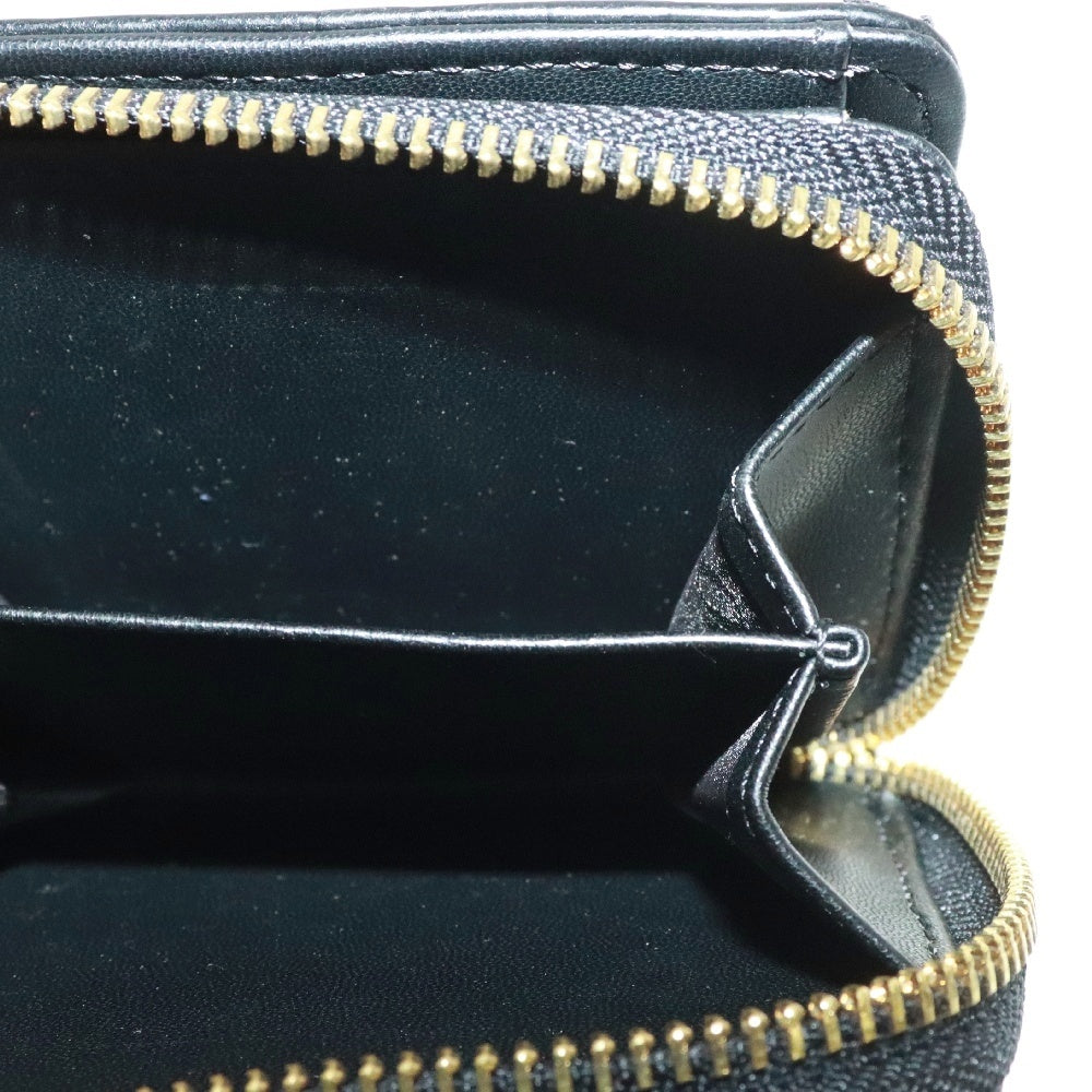 VERSACE JEANS COUTURE(ヴェルサーチジーンズクチュール) ロゴプレート エンボス加工 ジップラウンドウォレット 二つ折り財布 ブラック