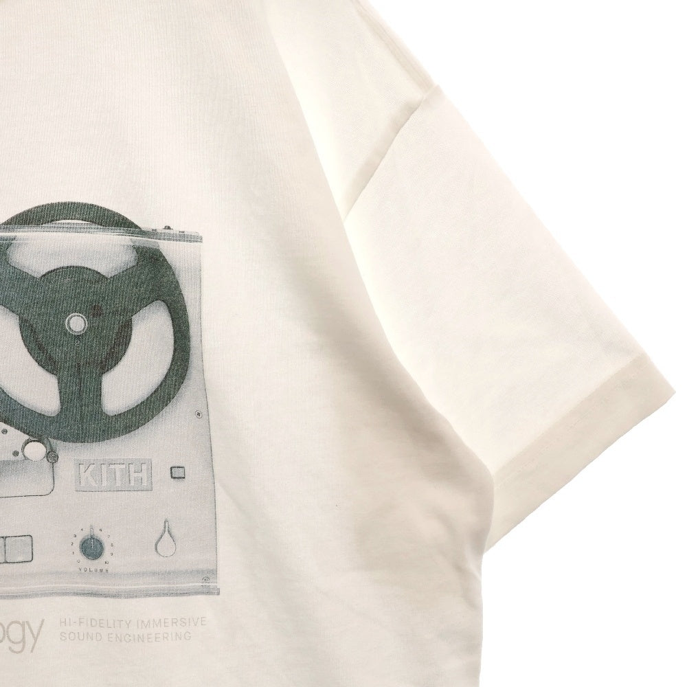 KITH(キス) AUDIO TECHNOLOGY TEE プリントTシャツ 半袖クルーネックカットソー ホワイト レディース 25-073-060-0004-1-0