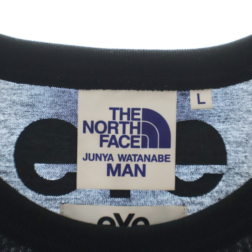 eYe COMME des GARCONS JUNYA WATANABE MAN(アイ コム デ ギャルソン ジュンヤ ワタナベ マン) 23SS AD2022 × THE NORTH FACE ザノースフェイス ロゴ プリント 半袖Tシャツ WK‐T904
