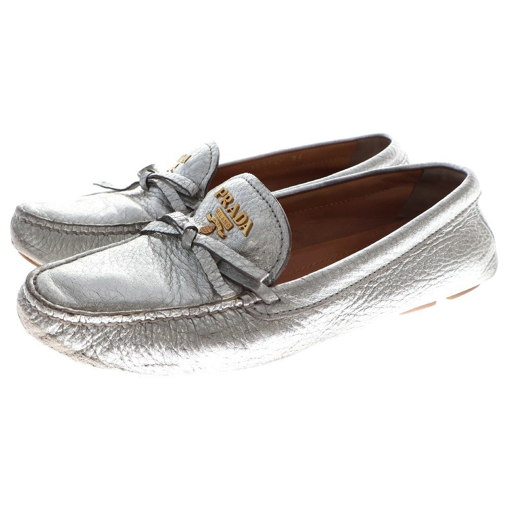 PRADA(プラダ) レザー フラット ドライビングシューズ レディース シルバー 1D256L