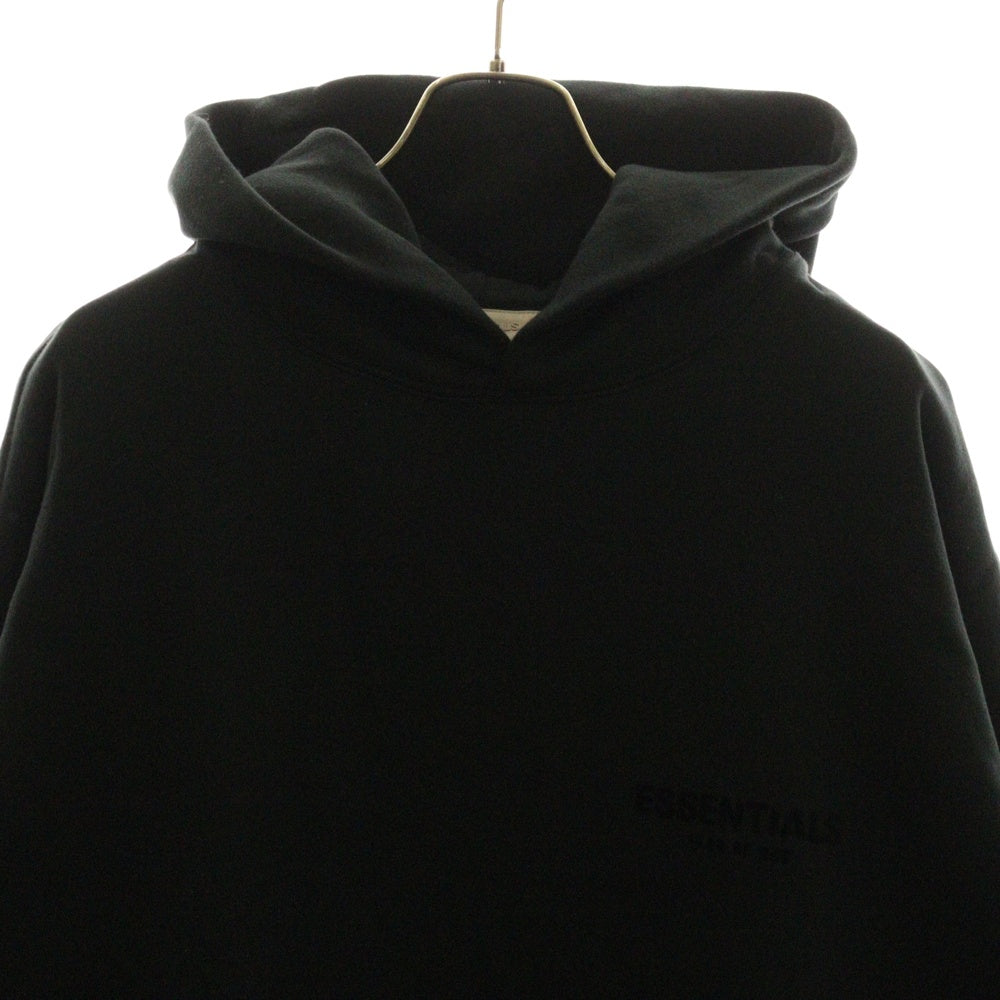 FEAR OF GOD ESSENTIALS(フィアオブゴッド エッセンシャルズ) Flocky Back Logo Sweat Pullover Parka フロッキーバックロゴプリントスウェットプルオーバーパーカー ブラック