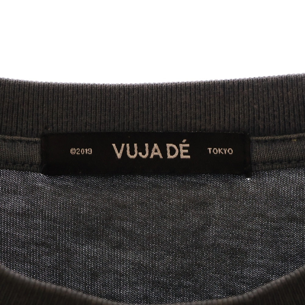 Vuja De(ブジャ デ) 004 L/S TEE グラフィックプリント クルーネック長袖Tシャツ カットソー ブルー