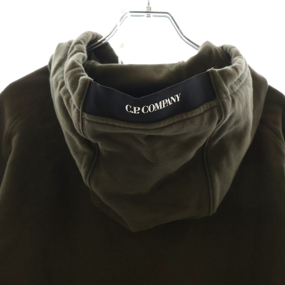 C.P. Company(シーピーカンパニー) Arm Lens Popover Hoody アームレンズ プルオーバーパーカー フーディー ブラウン 09CMSS040A 005086W