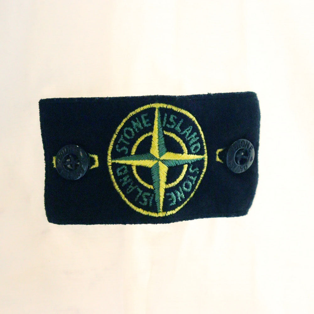 STONE ISLAND(ストーンアイランド) NASLAN LIGHT ナスランライト アームロゴワッペン ナイロン ジップアップ フーデッドジャケット ホワイト 761512402