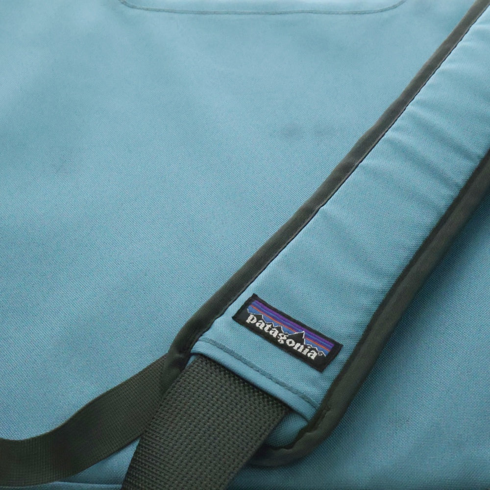 PATAGONIA(パタゴニア) PCケース付き メッセンジャー ショルダーバッグ ブルー 48279F9