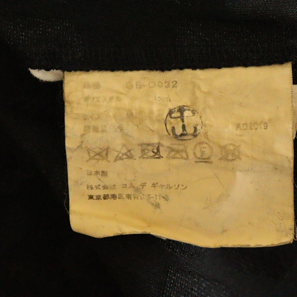 COMME des GARCONS(コムデギャルソン) 20SS AD2019 ポリ縮絨 ロゴ総柄 オフショルダー ワンピース ブラック レディース GE-O032