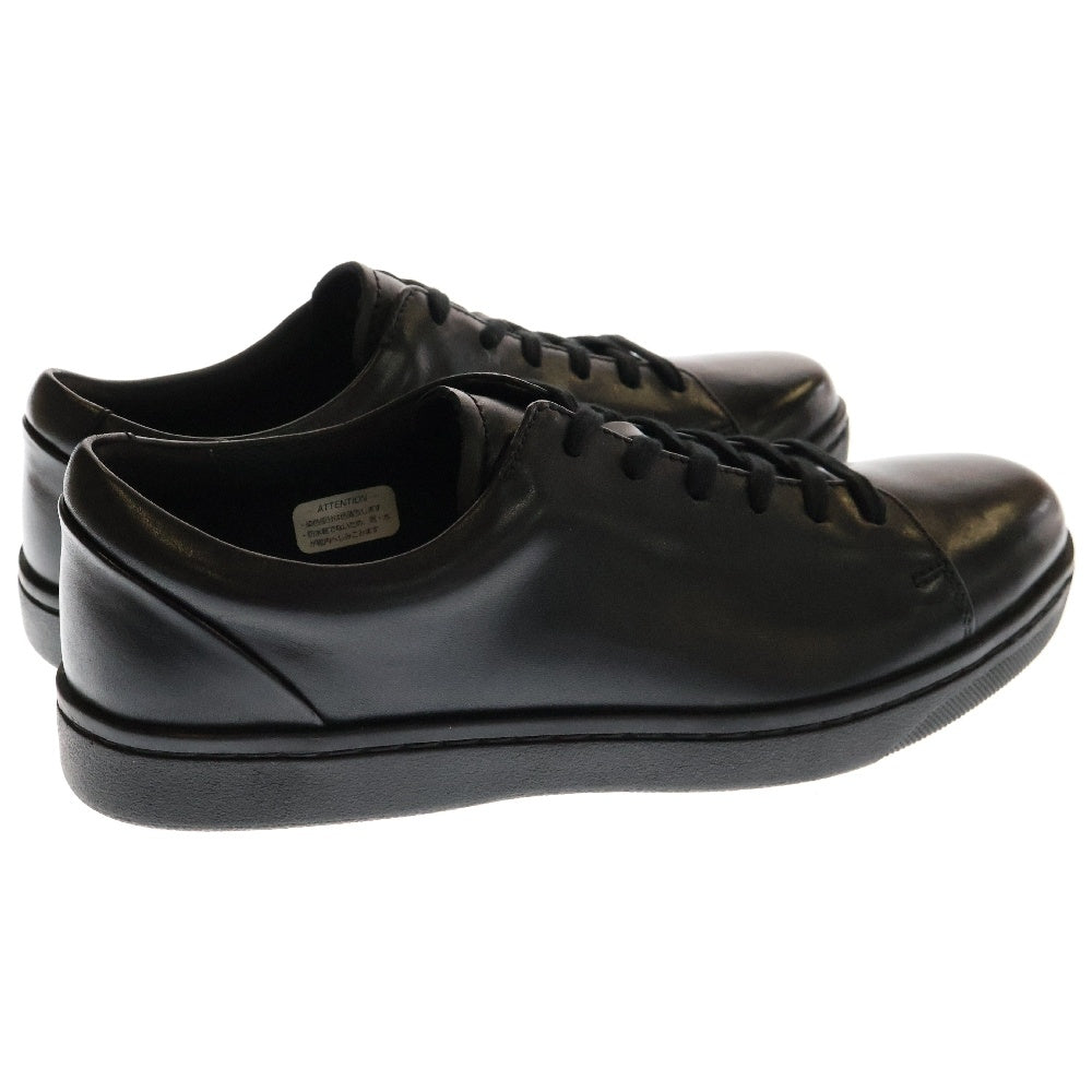 Clarks(クラークス) KITNA LO キトナ・ロー レザーローカットスニーカー ブラック 26153362