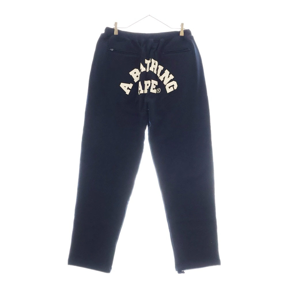 A BATHING APE(アベイシングエイプ) フランケンタグ バックロゴプリント コットン スウェットパンツ ネイビー