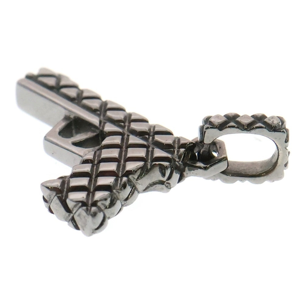 CORE JEWELS(コアジュエルス) ピストルモチーフ ネックレストップ ペンダント シルバー 4DC-M45-CH-SV
