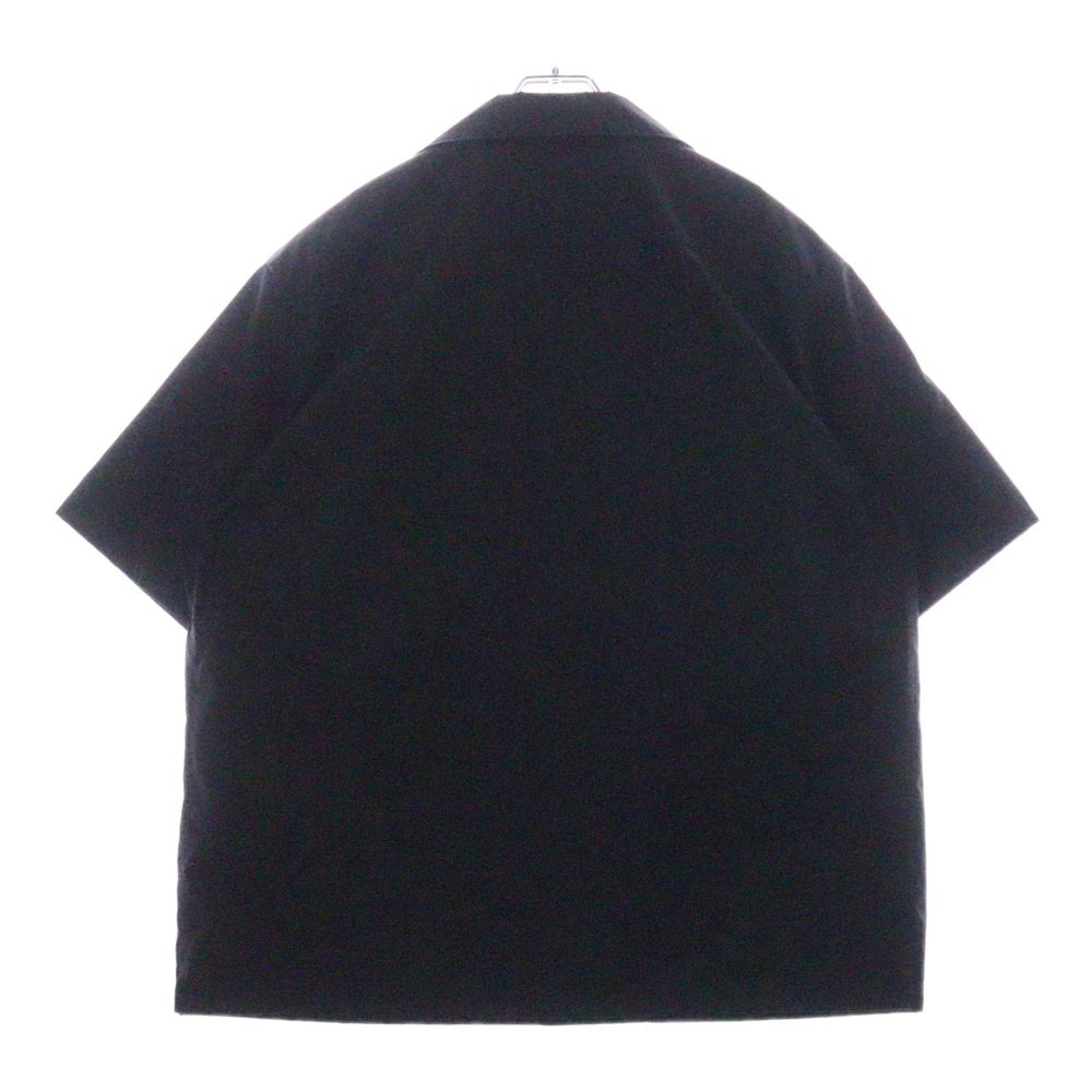 PRADA(プラダ) 24SS RE-NYLON リナイロン 三角プレート マルチポケット オープンカラー 半袖シャツ ブラック SC768 S000 1WQ8
