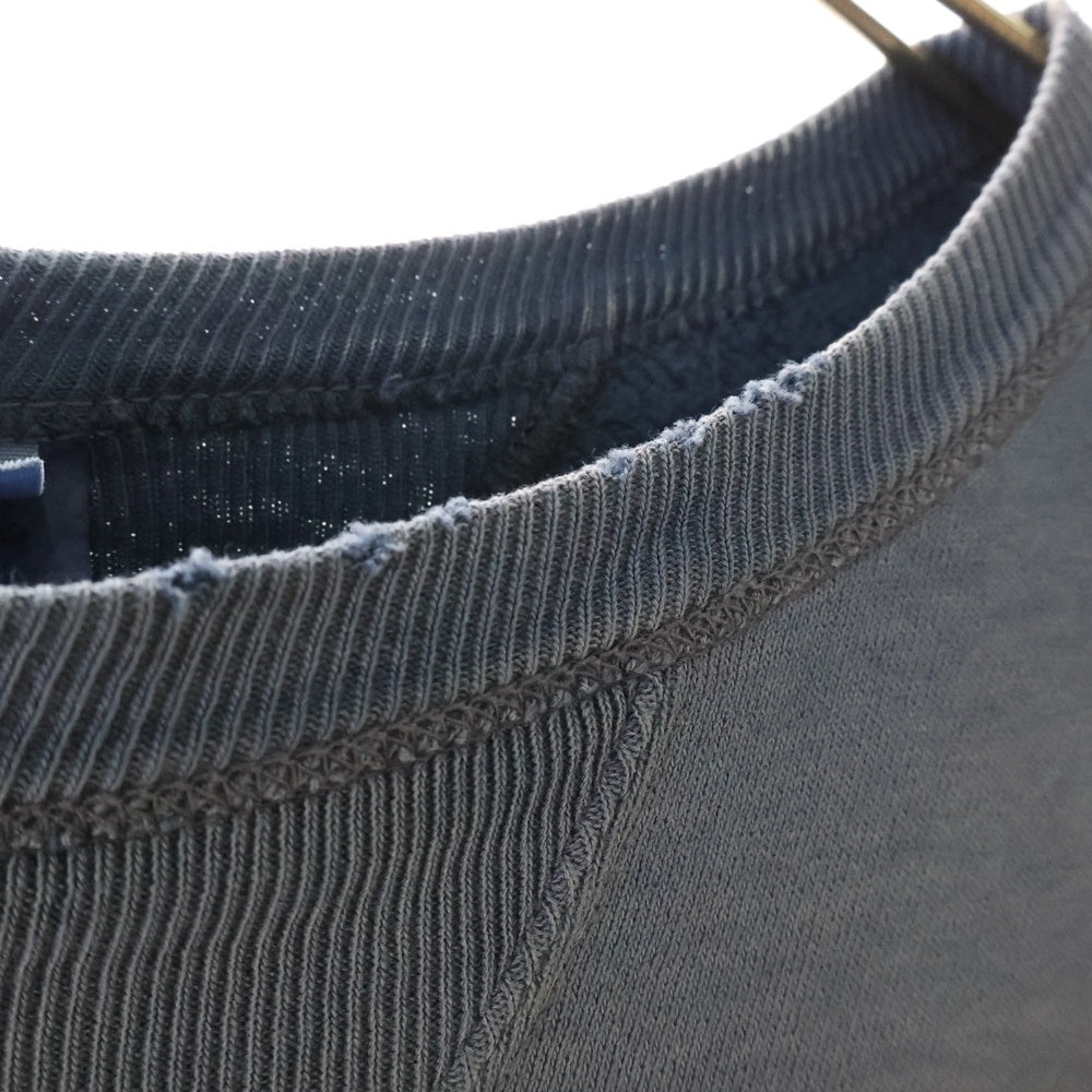 SAINT MICHAEL(セントマイケル) 25SS SAINT CRW-N SWEAT ヴィンテージ加工 フロントワッペンロゴ クルーネックスウェットトレーナー ブルー SM-HR8-0000-046
