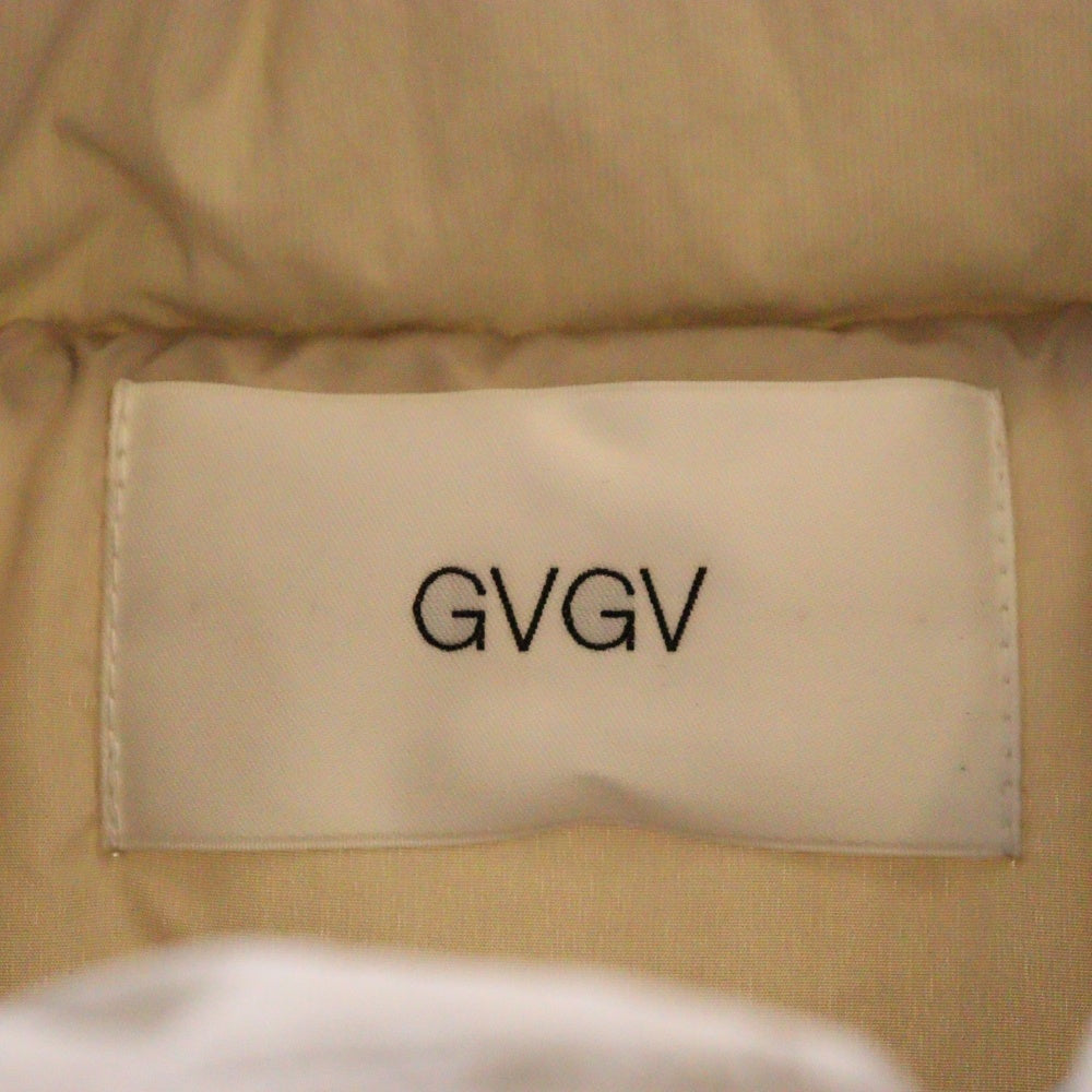 G.V.G.V.(ジーヴィジーヴィ) ショート丈 中綿 ジップアップジャケット ブルゾン ライトベージュ レディース GV2231018
