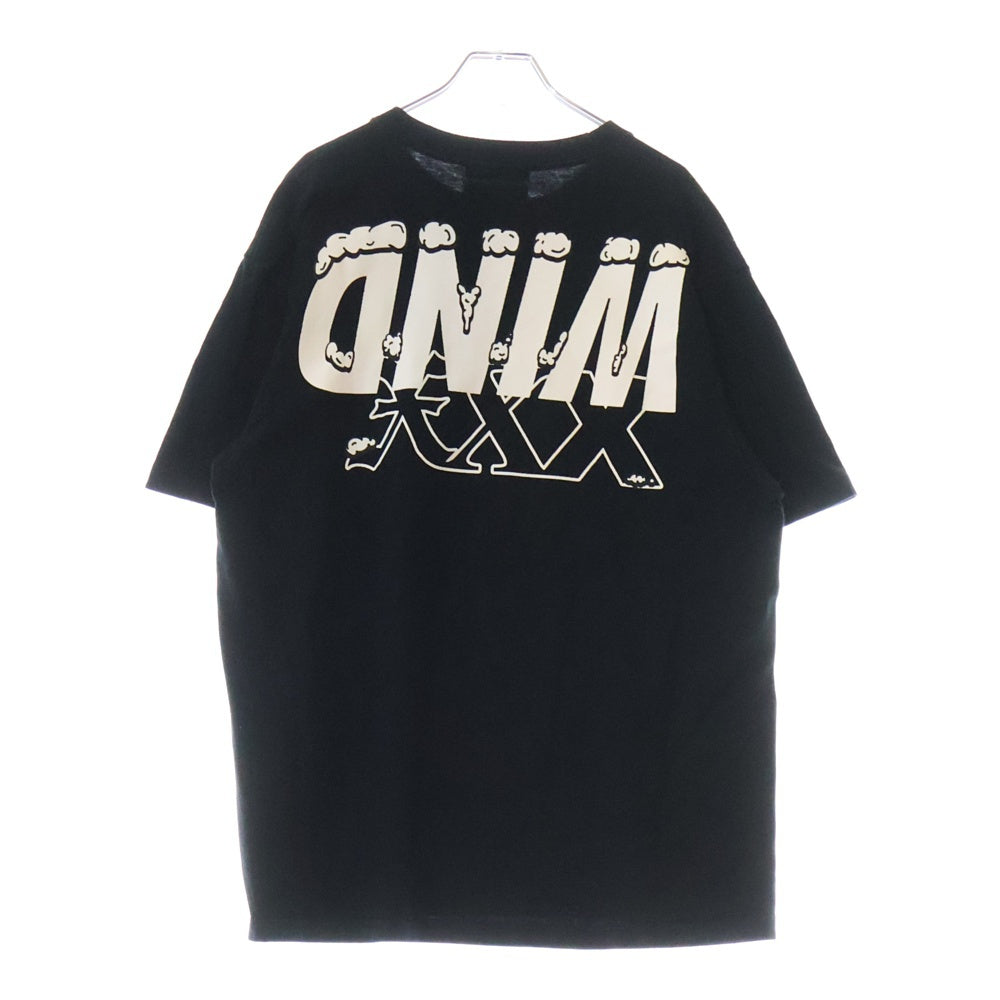 GOD SELECTION XXX(ゴッドセレクショントリプルエックス) ×WIND AND SEA ウィンダンシー ロゴプリントTシャツ 半袖クルーネックカットソー ブラック GX-A22-WSST-02