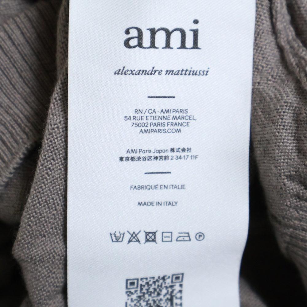 AMI Alexandre Mattiussi(アミアレクサンドルマテュッシ) 胸ハートロゴ刺繍 ウールニットニットカーディガン レディース ブラウン FKC221.KN0025