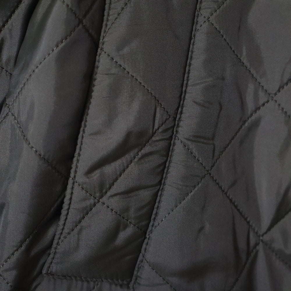 Barbour(バブアー) NEW POLAR QUILT SL キルティング ジップアップ ナイロンジャケット カーキ 1802276