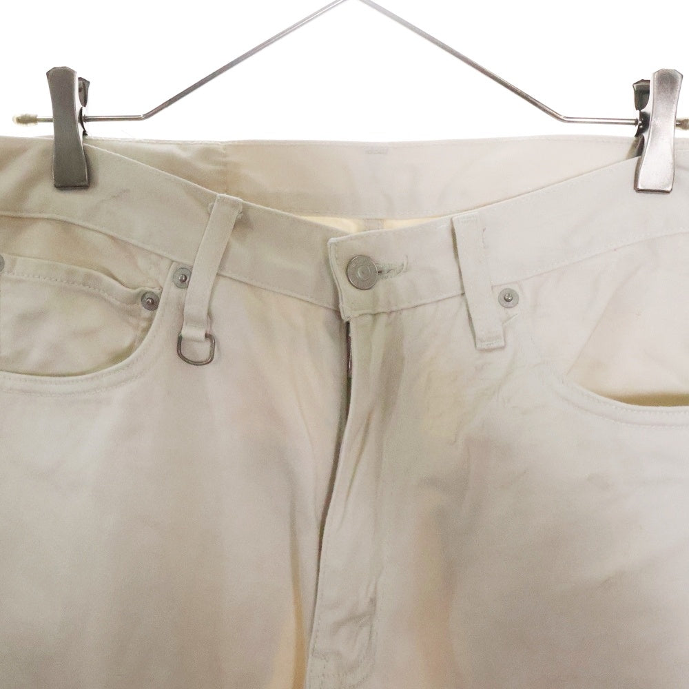 Levi's Fenom(リーバイス フェノム) ×FRAGMENT DESIGN フラグメントデザイン スタッズ装飾 スモールe ボタン裏J30 バックロゴプリント ジップフライ ワークストレートパンツ アイボリー FM50C-0002