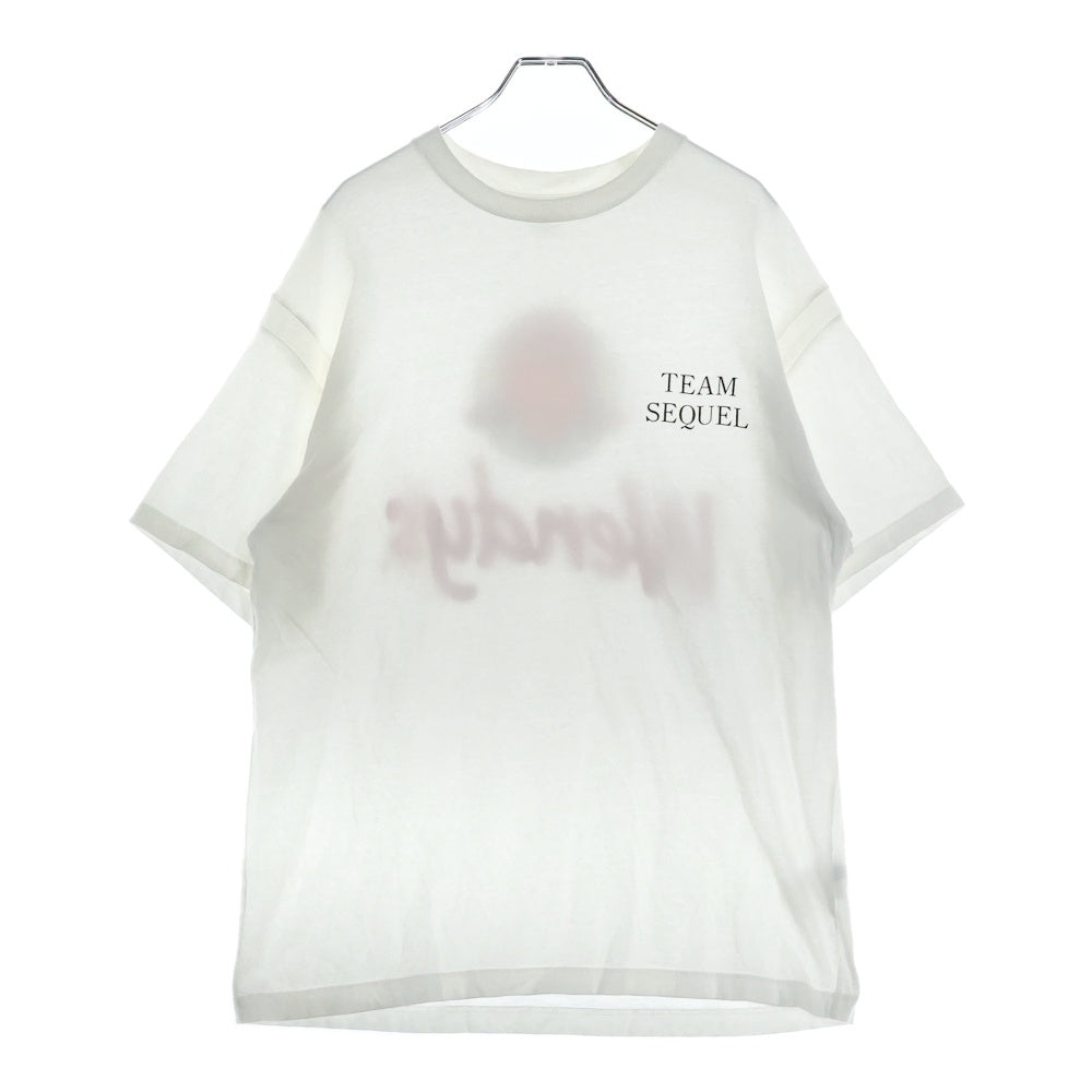 SEQUEL(シークエル) WEEKEND WENDY'S ウィークエンド ウェンディーズ 両面プリント クルーネック 半袖Tシャツ カットソー ホワイト/レッド
