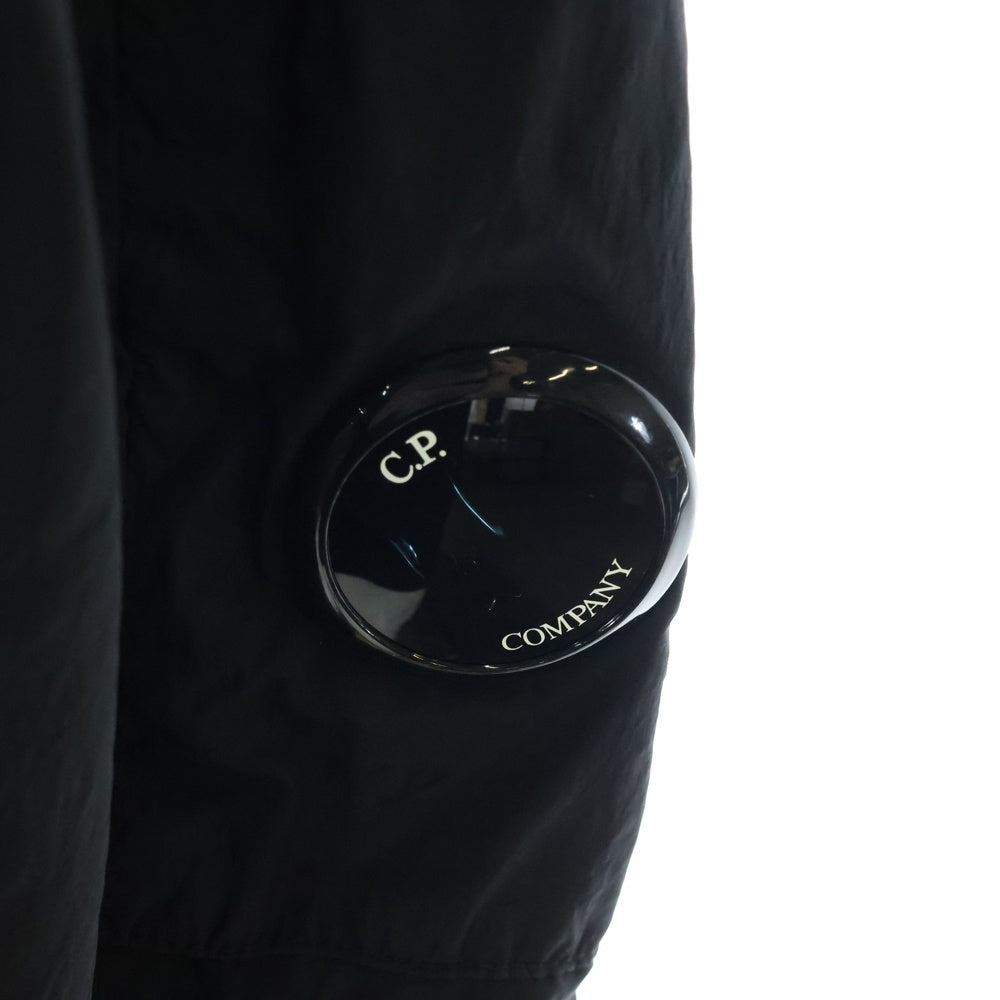 C.P. Company(シーピーカンパニー) Chrome-R HOODED JACKET フーデッドジップアップナイロンジャケット ブラック 16CM0W036A 005904G