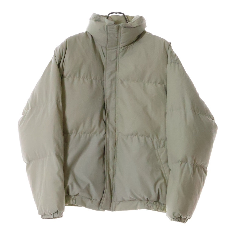FEAR OF GOD ESSENTIALS(フィアオブゴッド エッセンシャルズ) PUFFER JACKET パファー ジップアップ中綿ジャケット アイボリー