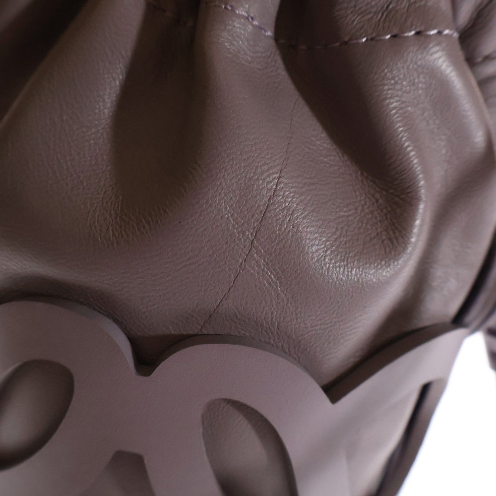 LOEWE(ロエベ) アナグラム クラシック カットアウト ポケット ナッパレザー 巾着 ショルダー バッグ パープル レディース C922Y62X04