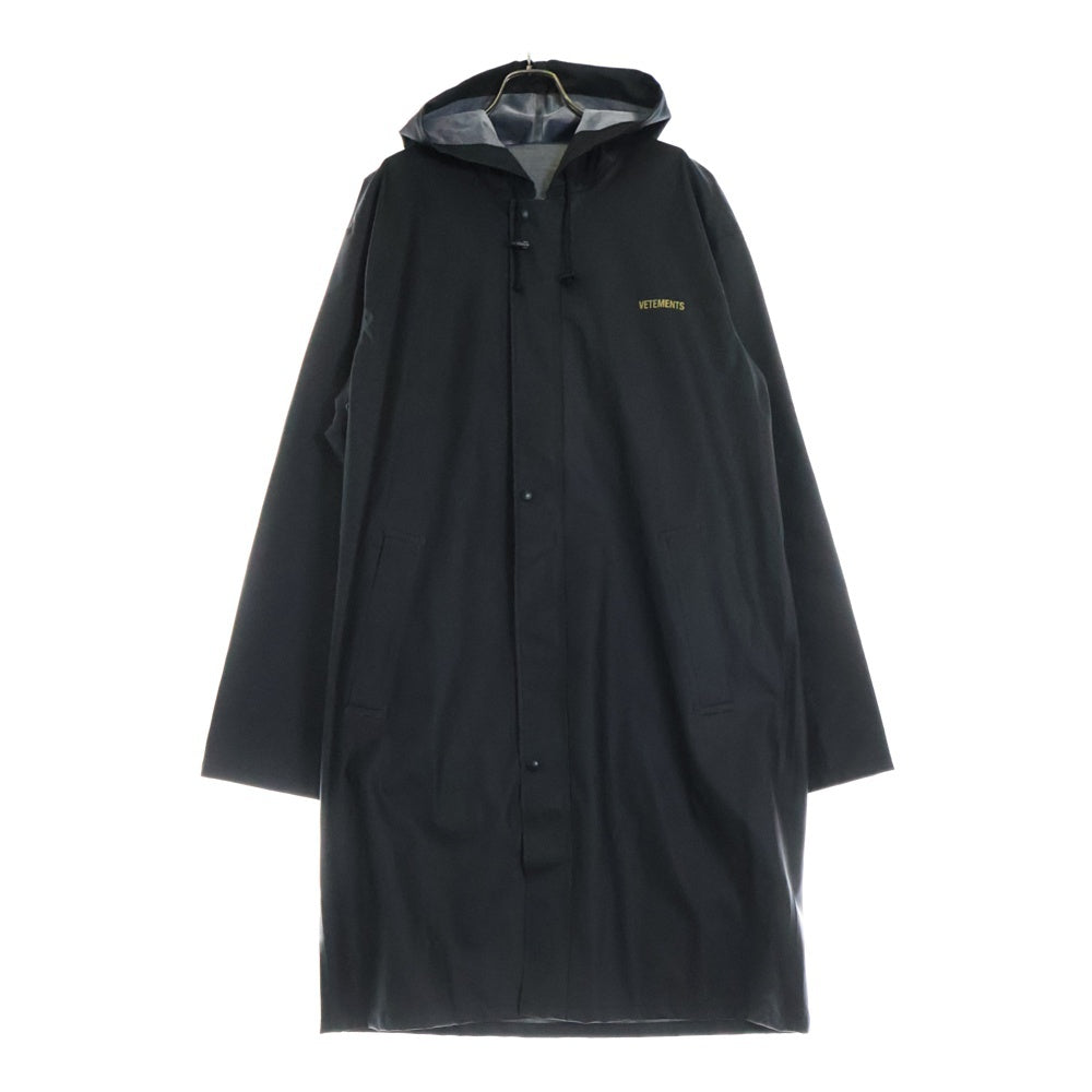 VETEMENTS(ヴェトモン) 17AW LOGO PRINTED LONG RAIN COAT ロゴプリント ロング レインコート ブラック WAH18JA24