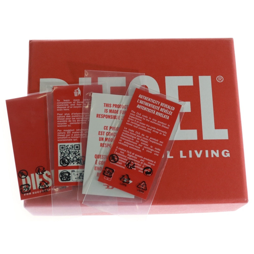 DIESEL(ディーゼル) 1DR TRI FOLD COIN XS Dロゴプレート コンパクトウォレット 三つ折り財布 ホワイト X09887