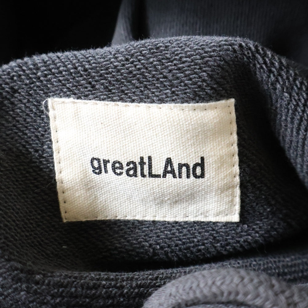 greatLand(グレイトランド) ORIGINAL GREAT HOODED SWEATSHIRT オリジナル グレート ロゴエンブロイダリー スウェット プルオーバーパーカー チャコールグレー 2223-423AV2