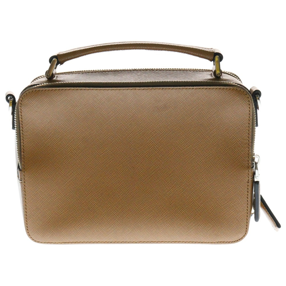 PRADA(プラダ) 2WAY ブリック サフィアーノ トライアングルロゴ 三角プレート ショルダー ハンドバッグ ブラウン 2VH069