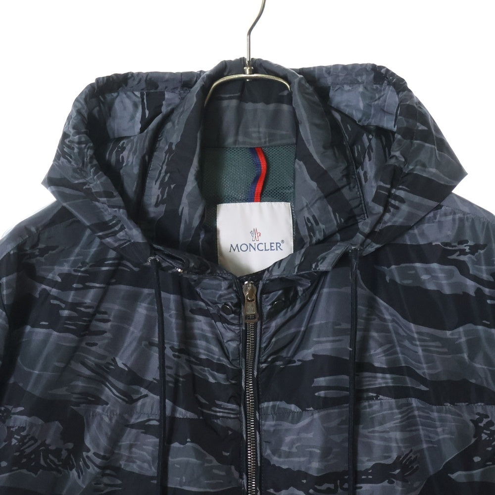 MONCLER(モンクレール) CEZANNE GIUBBOTTO セザンヌ カモ柄 フーデッド ナイロンジャケット ブラック/グレー 510914113935 53599