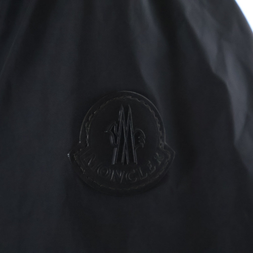 MONCLER(モンクレール) JOSEPH GIUBBOTTO ジョセフ ロゴワッペン フーデッド ナイロンジャケット ブラック 510914102635 53558