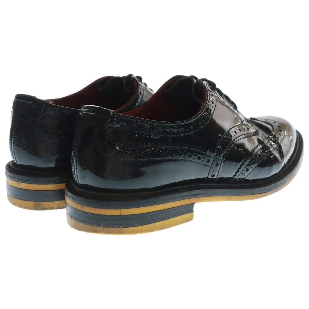 Tricker's(トリッカーズ) ×1PIU1UGUALE3 ウノピゥウノウグァーレトレ エナメル ウィングチップシューズ ブラック MRG033-ENM001