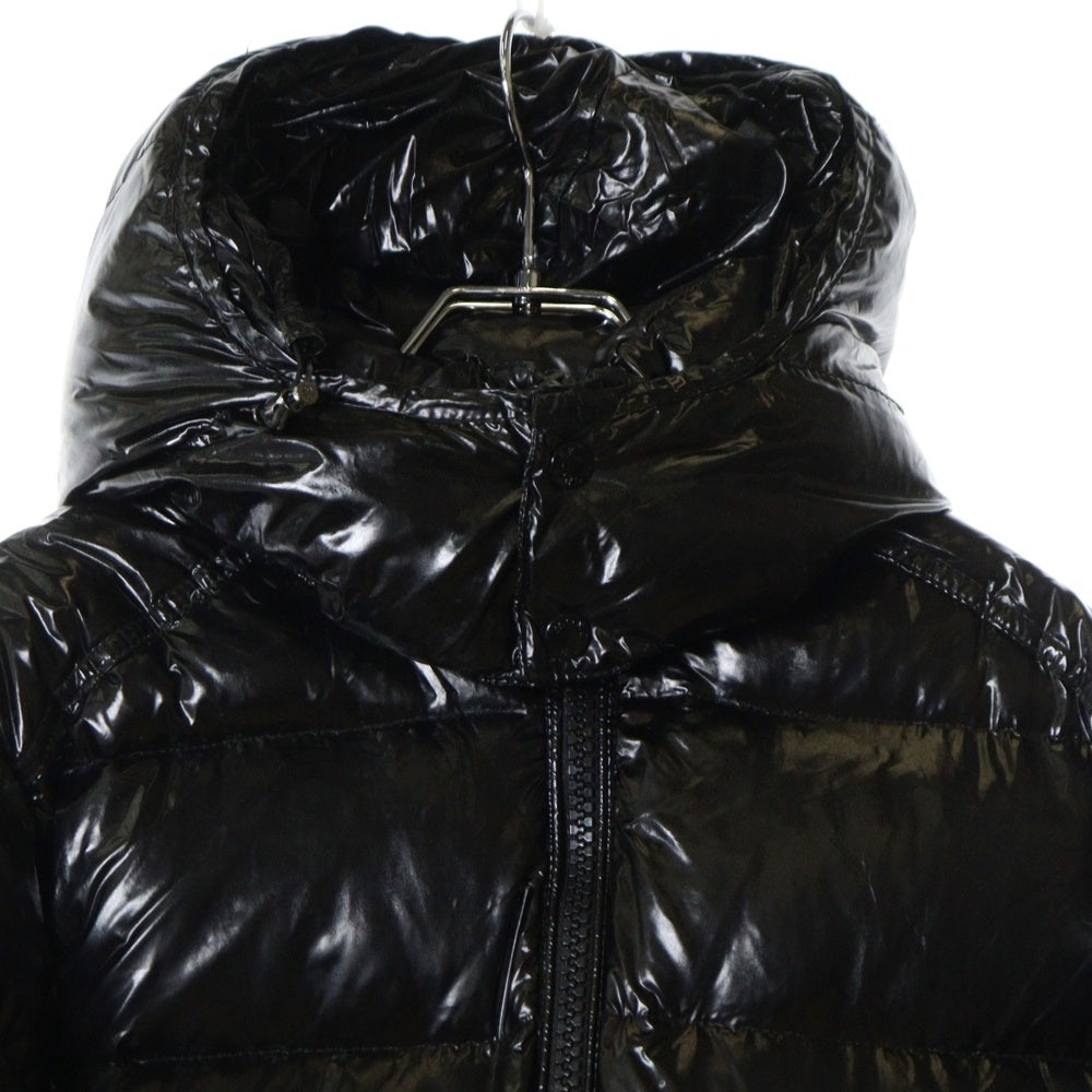 MONCLER(モンクレール) MAYA マヤ ロゴワッペン フーデット ダウンジャケット ブラック 40336 50 68950