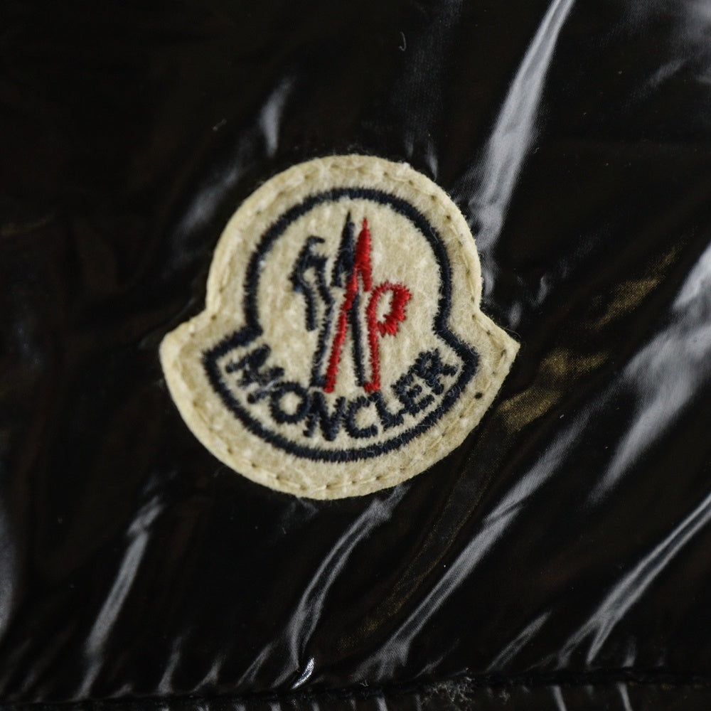 MONCLER(モンクレール) MAYA マヤ ロゴワッペン フーデット ダウンジャケット ブラック 40336 50 68950