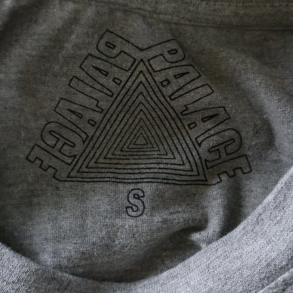 Palace Skateboards(パレススケートボーズ) 両面ロゴプリント クルーネック半袖Tシャツ カットソー グレー