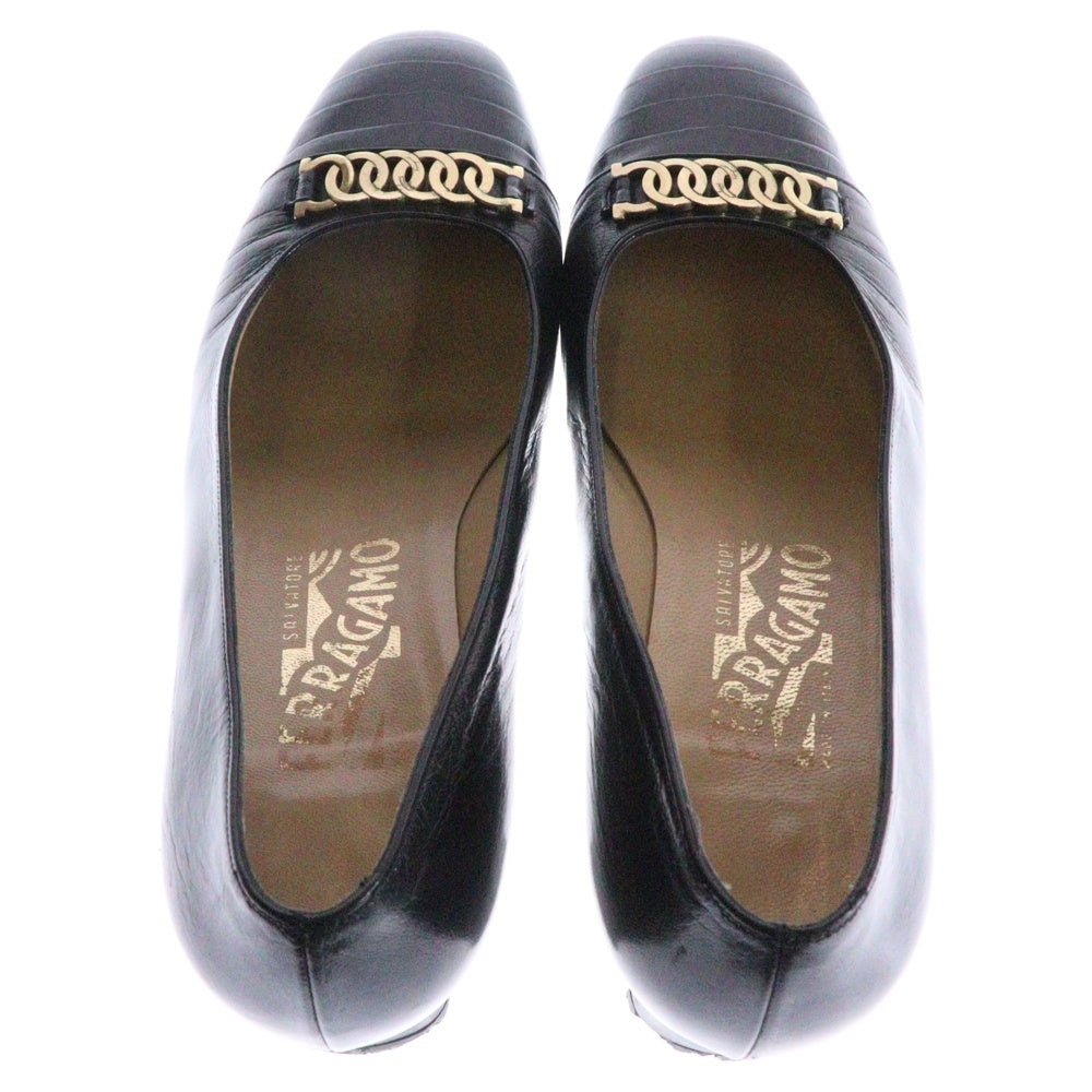 Salvatore Ferragamo(サルヴァトーレ フェラガモ) ゴールド金具付き レザーパンプス レディース ブラック DQ 58606