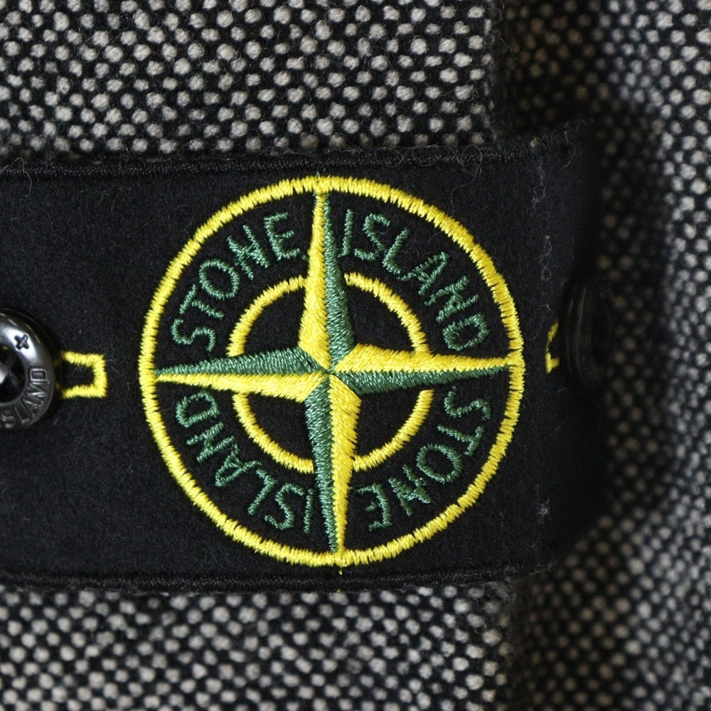 STONE ISLAND(ストーンアイランド) CREWNECK KNIT SWEATER ロゴワッペン クルーネックニットセーター グレー 7715541C8