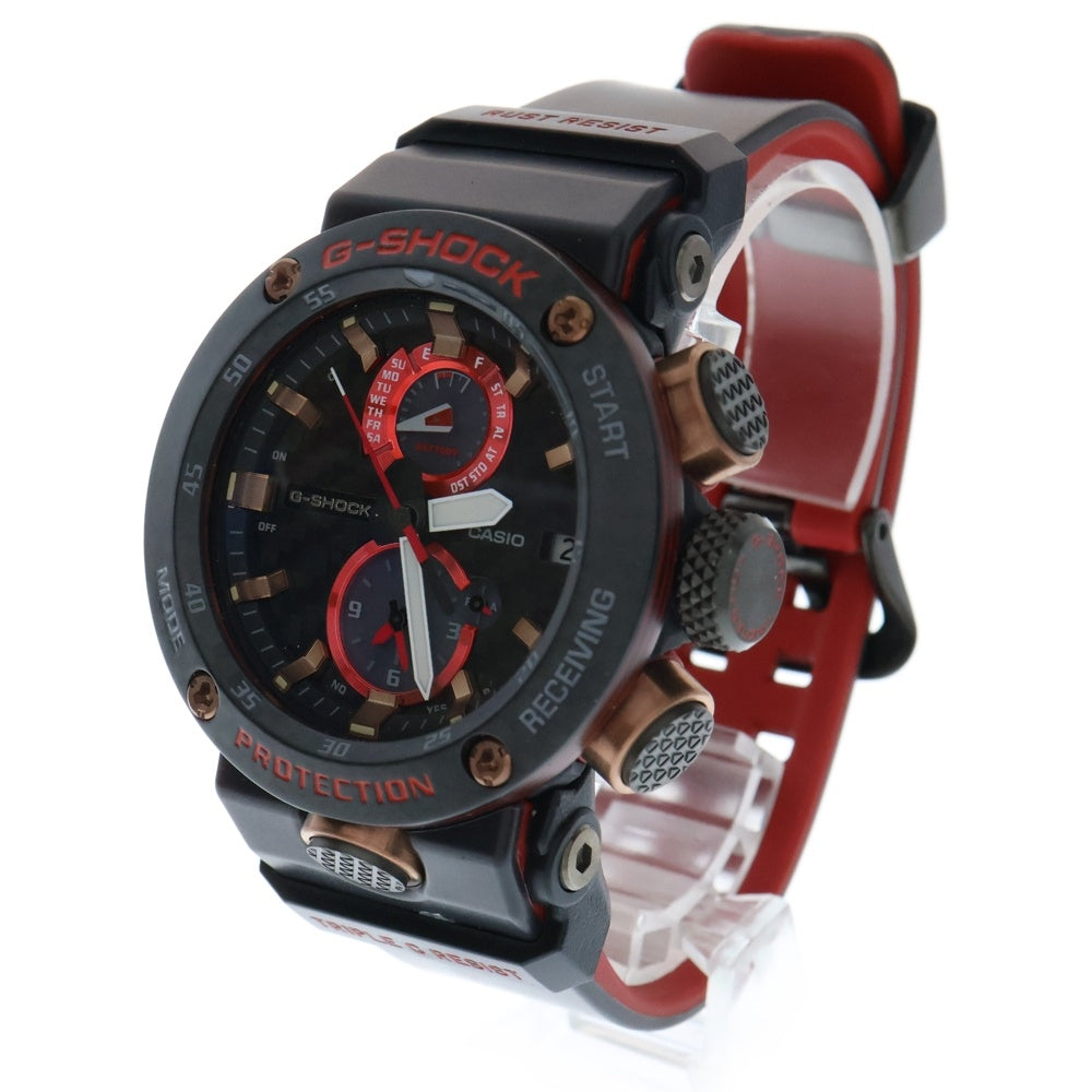 CASIO G-SHOCK(カシオ ジーショック) GRAVITYMASTER グラビティマスター カーボン 電波ソーラー式 アナログウォッチ 腕時計 ブラック/レッド GWR-B1000X-1AJR