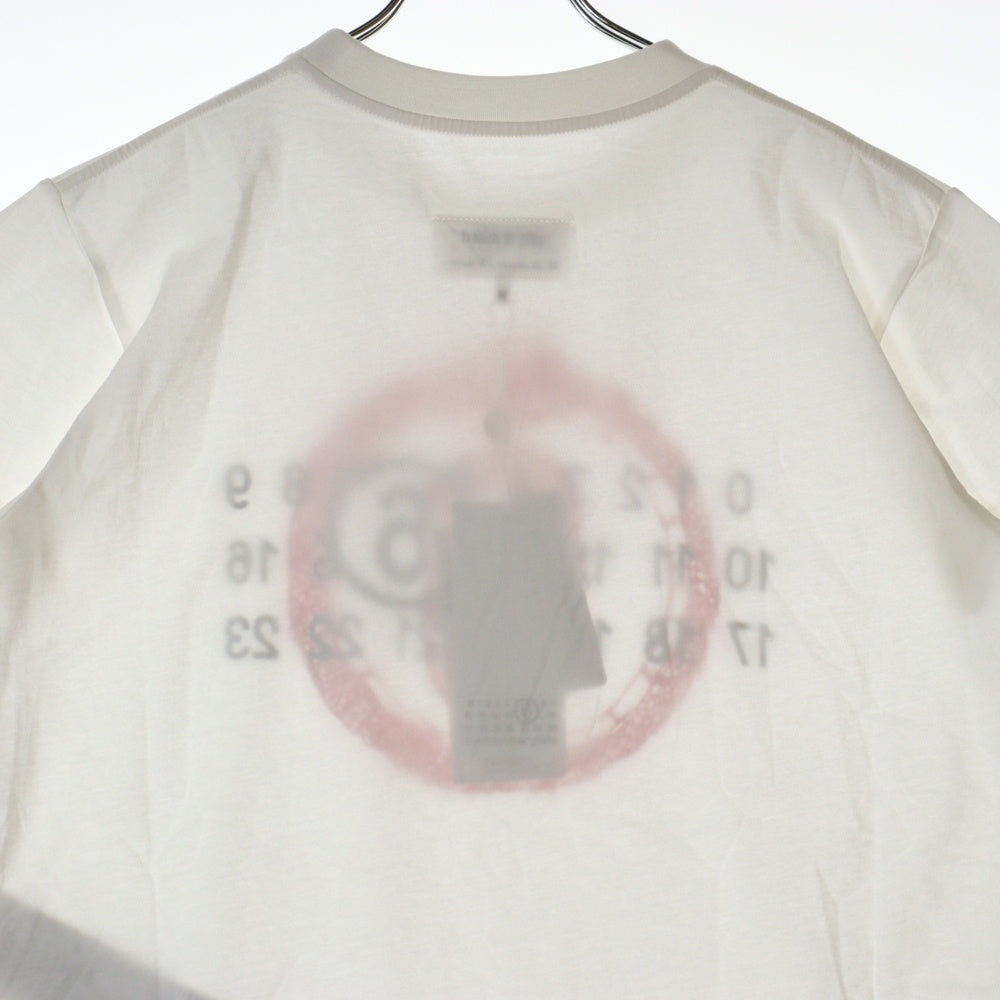 MM6 Maison Margiela(エムエムシックスメゾンマルジェラ) 25SS スネークカレンダーロゴ クルーネック コットン 半袖Tシャツ カットソー ホワイト レディース S62GD0196 S24312