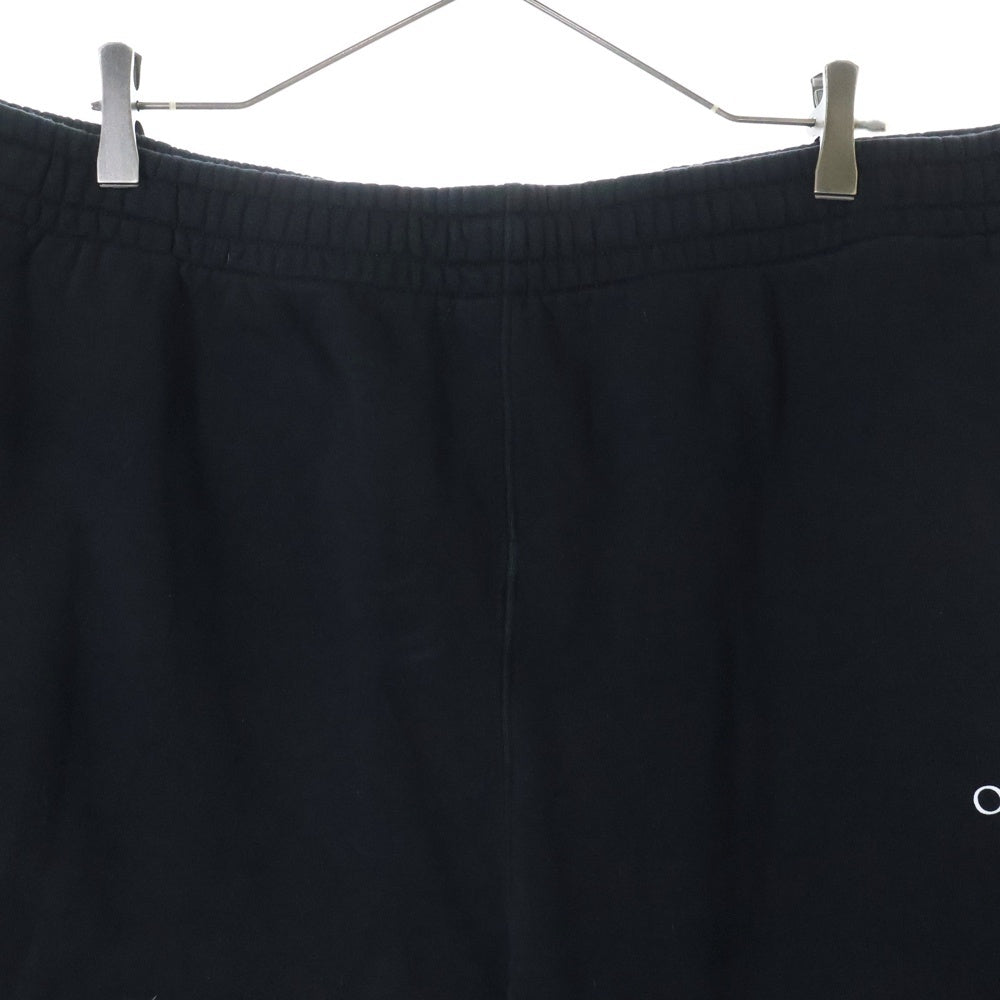 OFF-WHITE(オフホワイト) CARAVAG PAINT SHORTS カットオフ加工 スウェットショーツ ハーフパンツ ブラック OMCI006C99FLE006