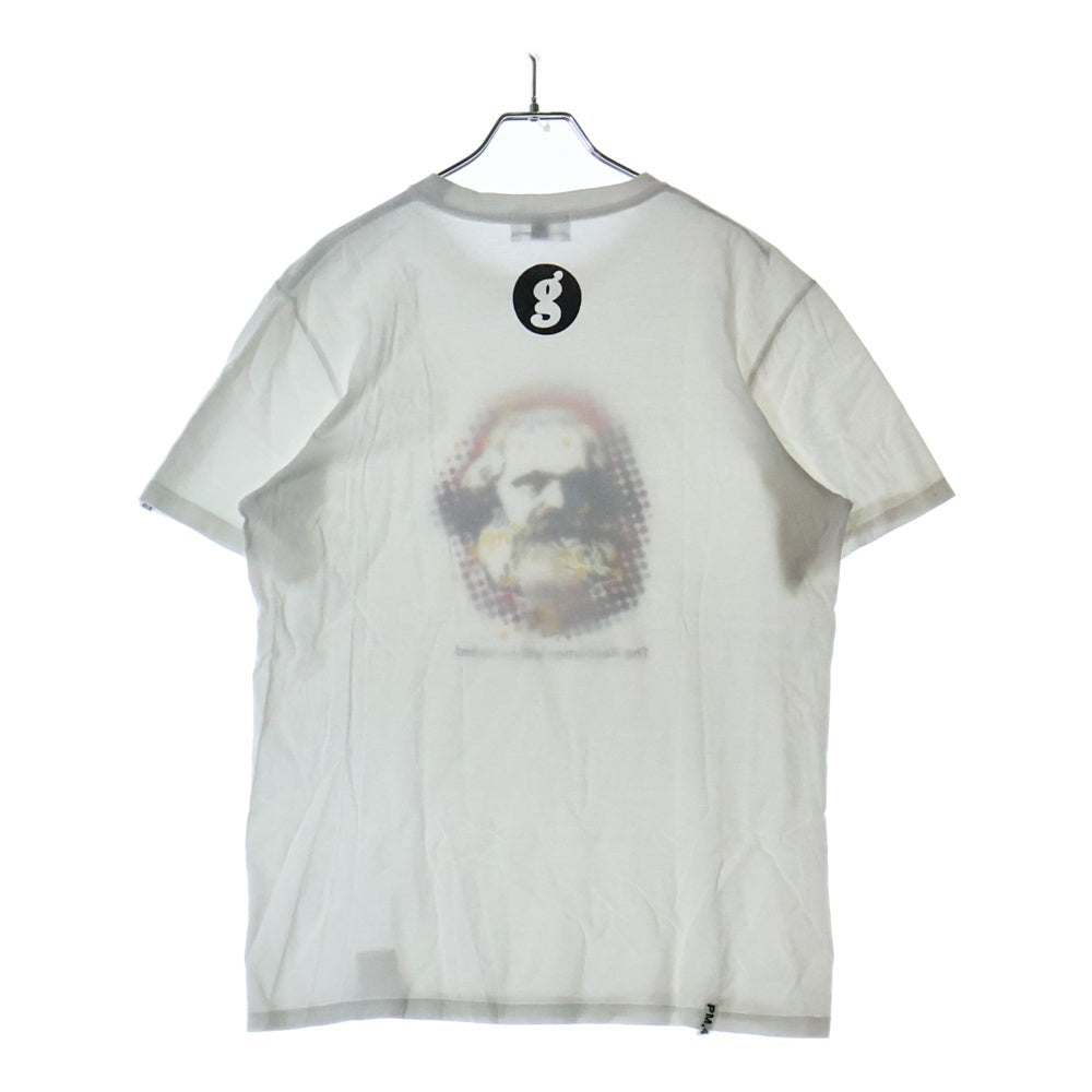 GOODENOUGH(グッドイナフ) カールマルクス フロントプリント クルーネック半袖Tシャツ カットソー ホワイト