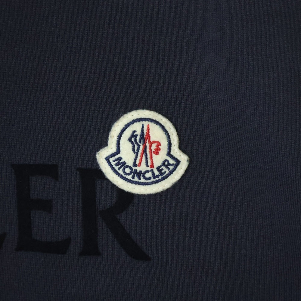MONCLER(モンクレール) 24AW FELPA GIROCOLLO フロントフェルトロゴ スウェットトレーナー ネイビー J20918G0039 809KR