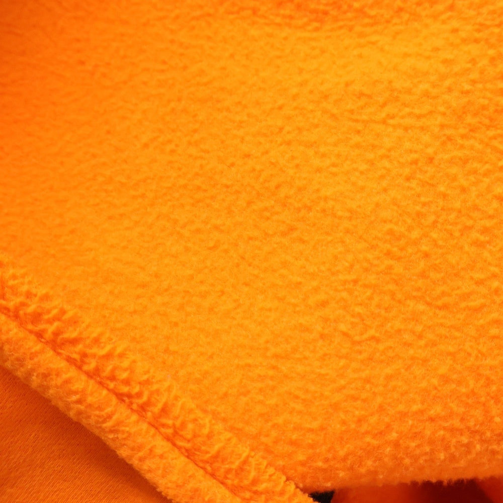 VLONE(ヴィーロン) FRIENDS HOODIE ロゴプリント カットオフ加工 プルオーバースウェットパーカー フーディー オレンジ