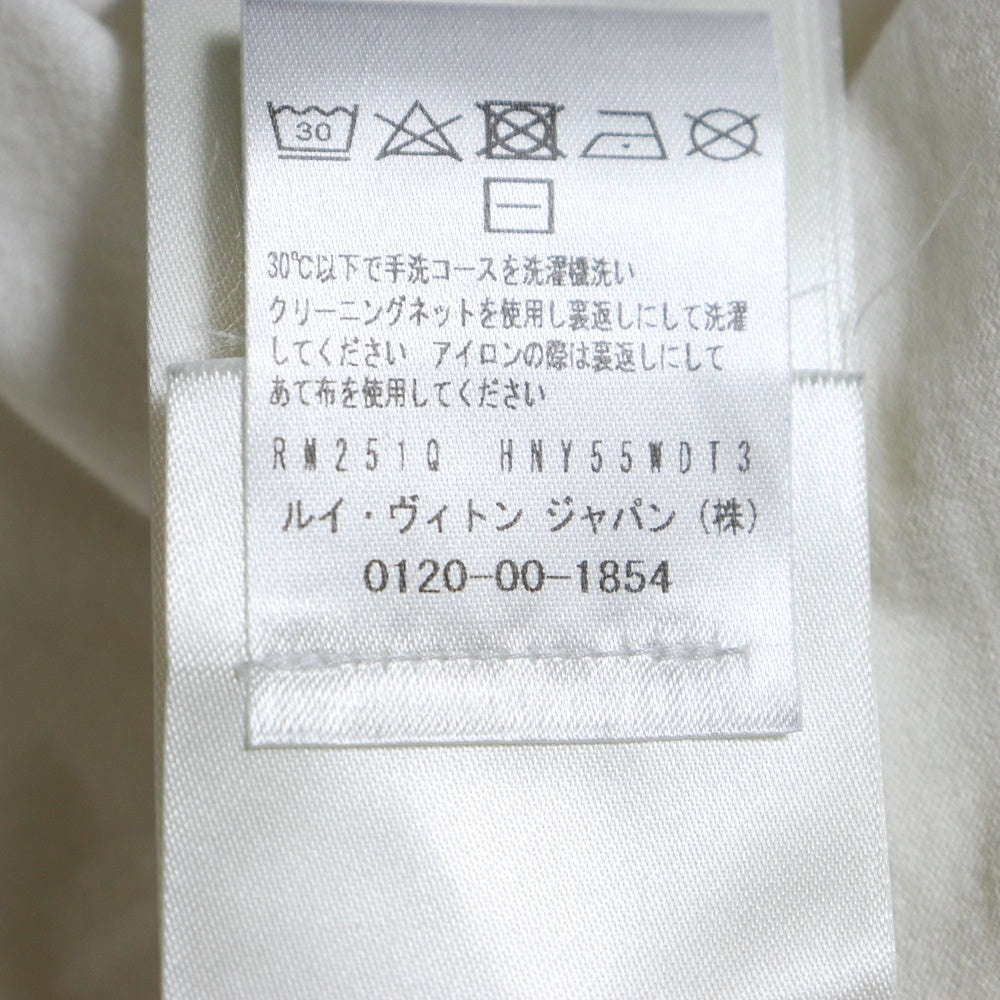 LOUIS VUITTON(ルイヴィトン) 24AW EMBOSSED LV LOGO エンボス LV ロゴ デザイン クルーネック 半袖Tシャツ カットソー ホワイトRM251Q HNY55WDT3