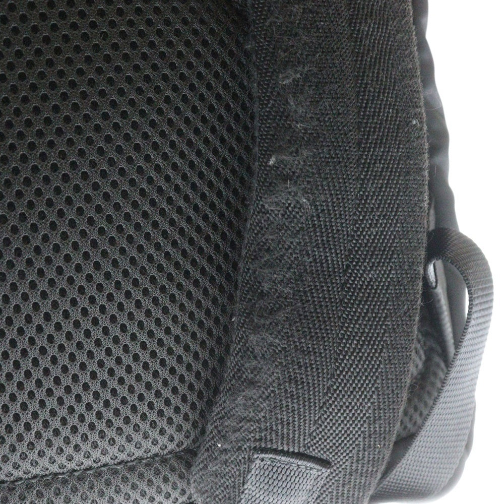 PRADA(プラダ) Re-Nylon リナイロン サフィアーノ レザー トライアングル ロゴプレート バックパック リュックサック ブラック 2VZ135