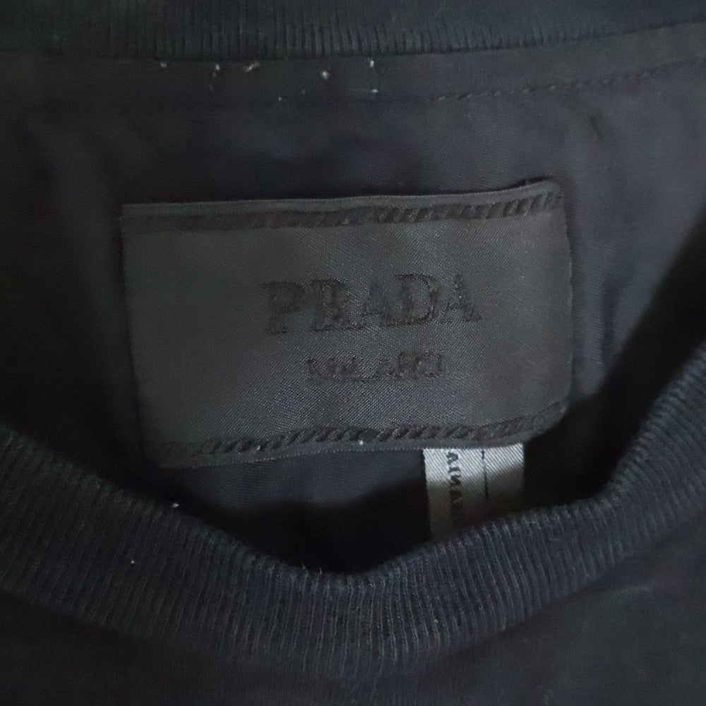 PRADA(プラダ) 裾切替ドローコード ロゴプリント クルーネック 半袖Tシャツ カットソー ブラック UJN742